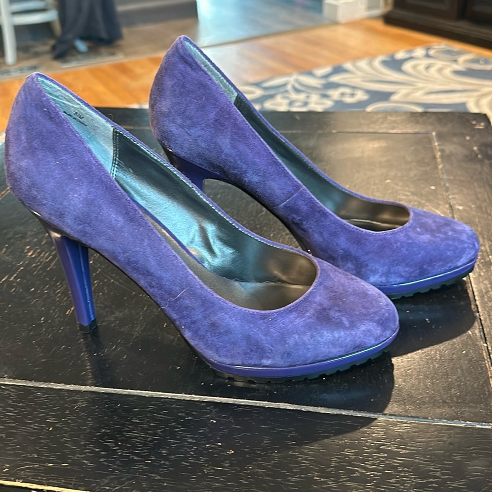 Brand new, purple suede closed toe heels